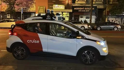 Visual for this record: California suspended Cruise's driverless permit in one order